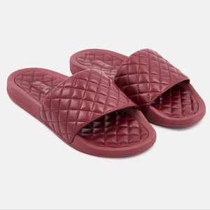 APL Lusso Slide - Women 7 - Burgundy